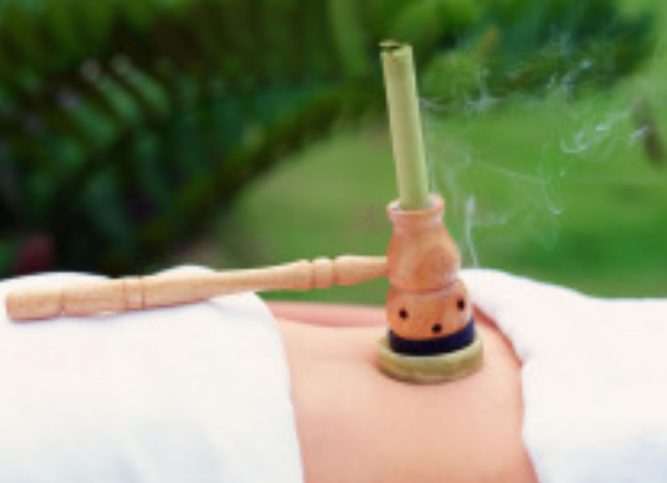 艾灸養(yǎng)生,叫你如何艾灸消除產(chǎn)后腹痛